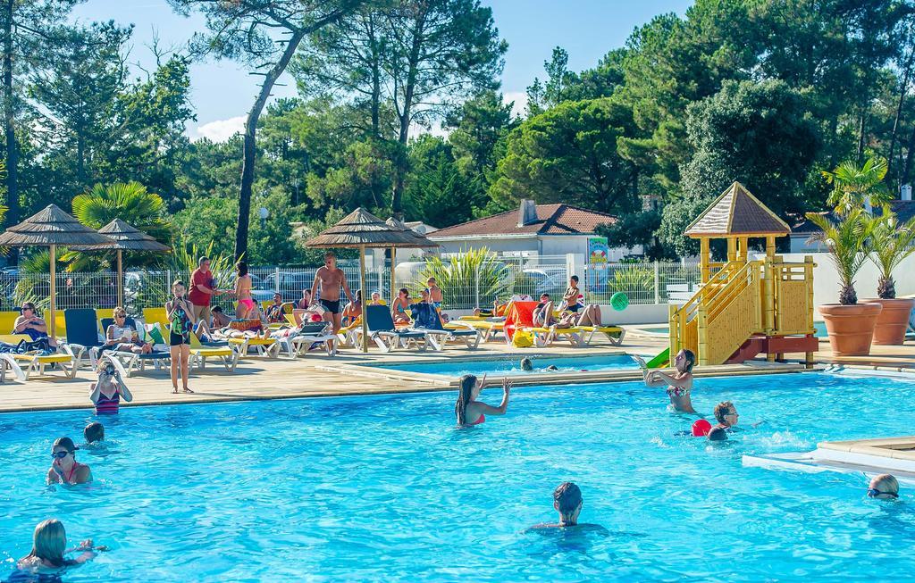 Domaine Résidentiel de Plein Air Odalys Les Dunes Longeville-sur-Mer Exterior foto